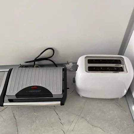 아파트 Gnaios Penthouse *