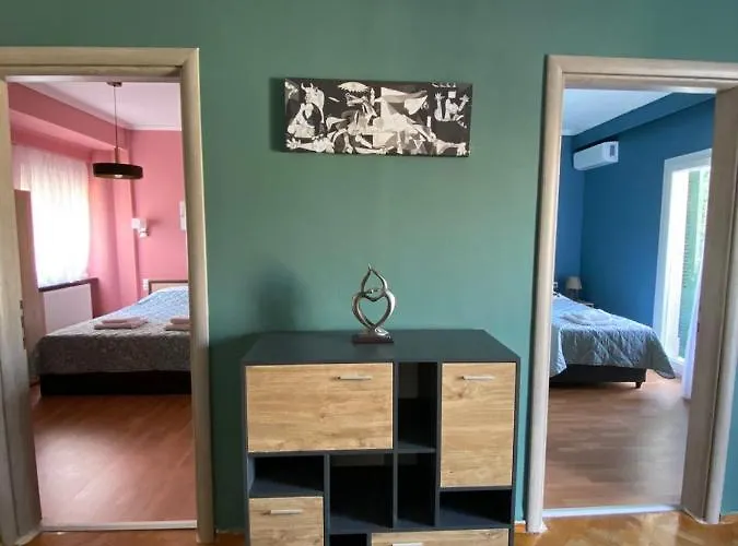 Gnaios Penthouse *