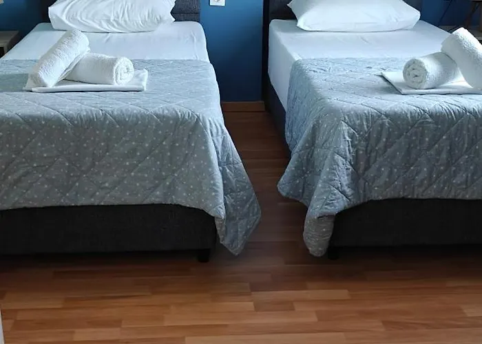 Gnaios Penthouse *