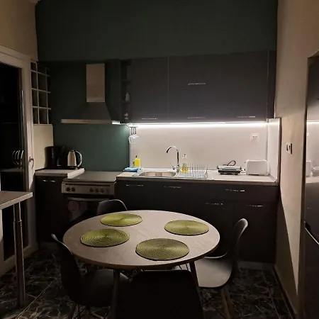 Gnaios Penthouse Apartment *