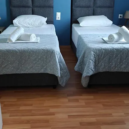 Gnaios Penthouse *