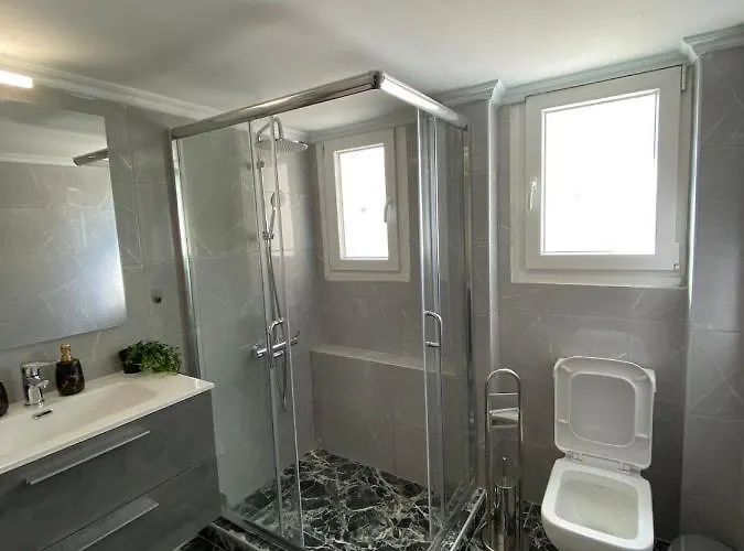 Gnaios Penthouse Apartamento